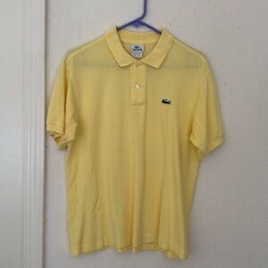 Men’s LACOSTE
size 4
color : yellow